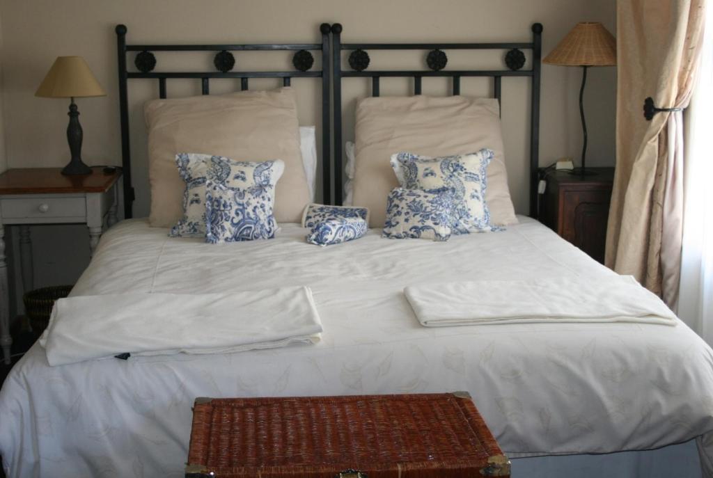 Constantia Lazy River Cape Town Room photo